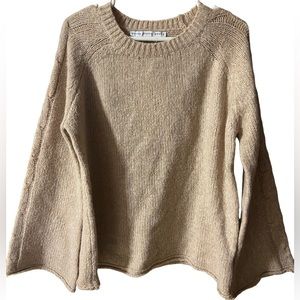 NWOT HYFVE Beige Bell Sleeve Sweater (M)